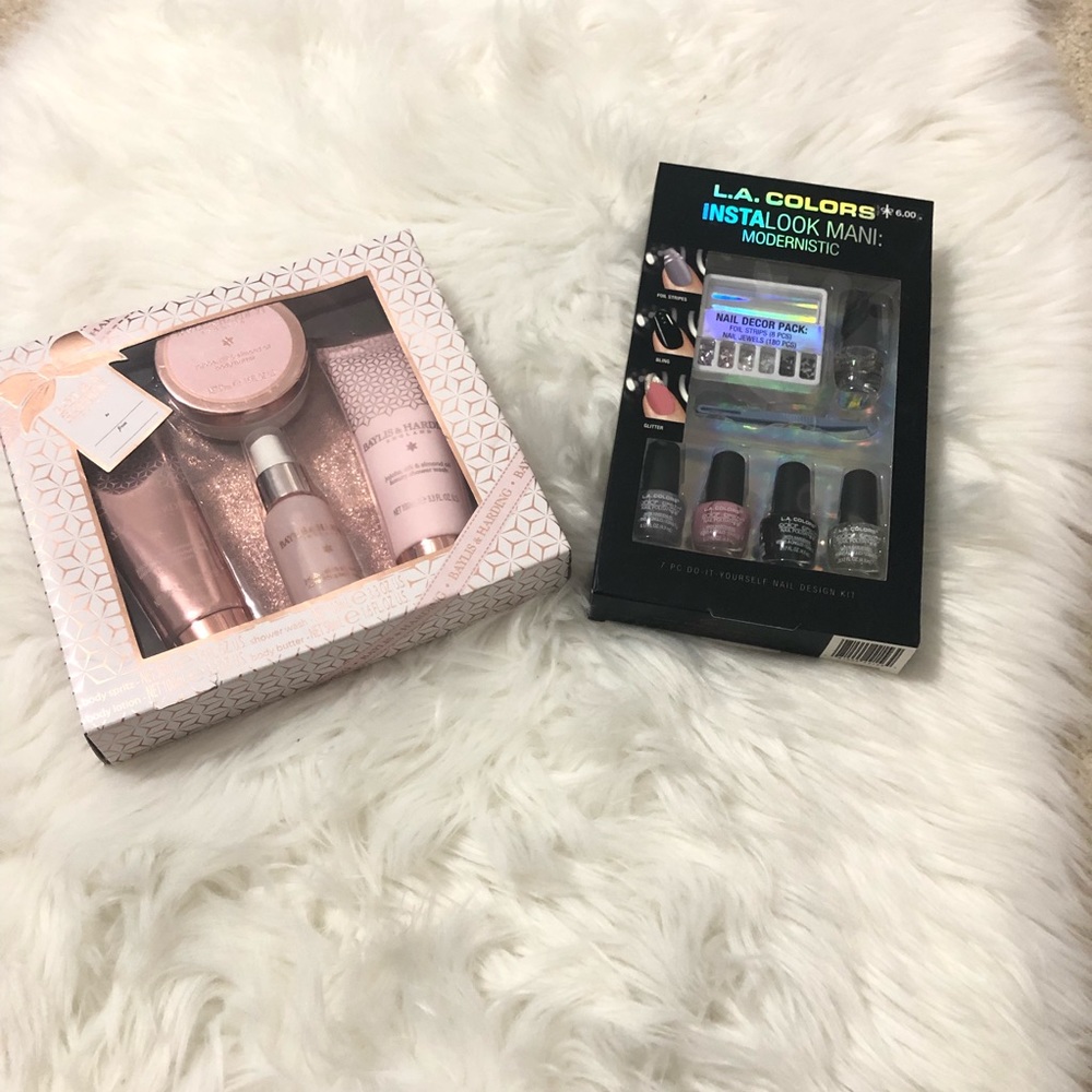 New nail design kit and shower wash brand new